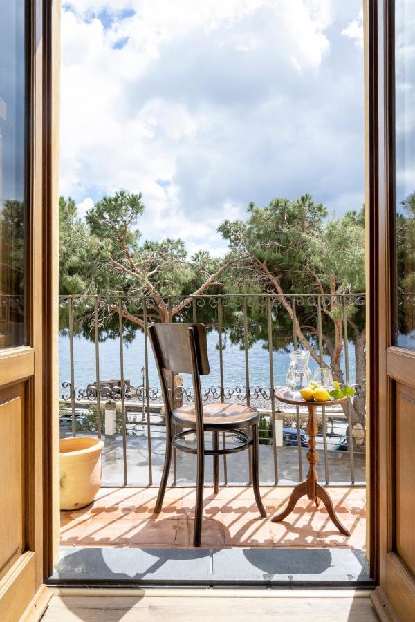 Iancura - B&B Di Design A Salina Santa Marina Salina Exterior photo